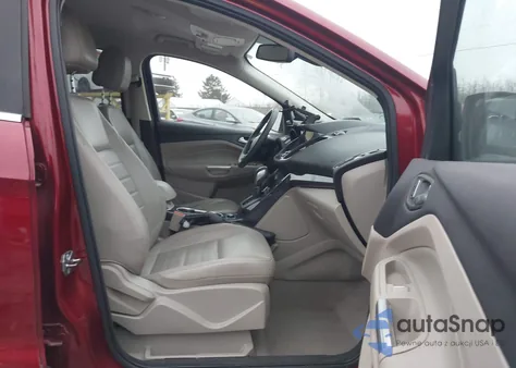 2014 Ford Escape Titanium z USA, uszkodzony, nr VIN 1FMCU0JX9EUE32840